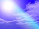 空より眩く降り注ぐ光……